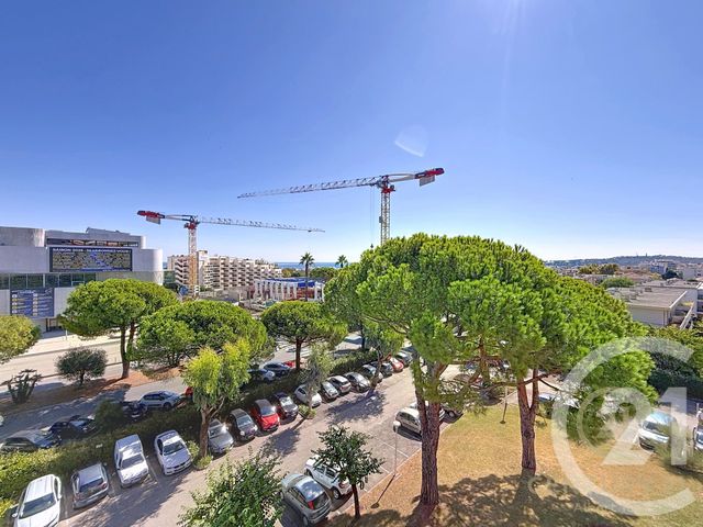 Appartement F4 à vendre - 4 pièces - 84.85 m2 - ANTIBES - 06 - PROVENCE-ALPES-COTE-D-AZUR - Century 21 Albert 1Er