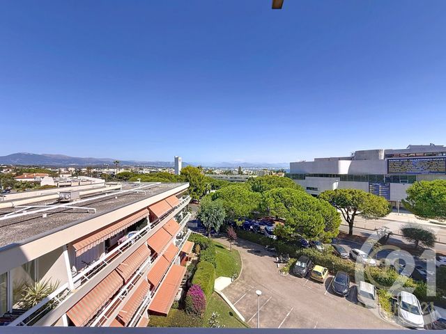Appartement F4 à vendre - 4 pièces - 84.85 m2 - ANTIBES - 06 - PROVENCE-ALPES-COTE-D-AZUR - Century 21 Albert 1Er