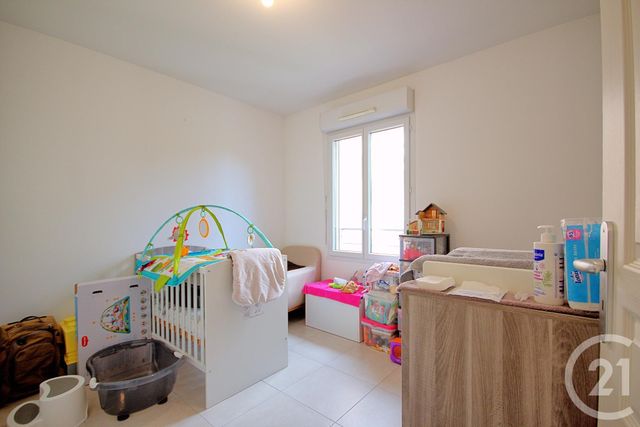 maison à vendre - 4 pièces - 82.0 m2 - ANTIBES - 06 - PROVENCE-ALPES-COTE-D-AZUR - Century 21 Albert 1Er maison à vendre - 4 pièces - 82.0 m2 - ANTIBES - 06 - PROVENCE-ALPES-COTE-D-AZUR - Century 21 Albert 1Er