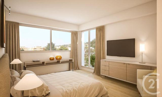 Afficher la photo en grand Appartement T2 à vendre - 2 pièces - 42.55 m2 - JUAN LES PINS - 06 - PROVENCE-ALPES-COTE-D-AZUR - Century 21 Albert 1Er