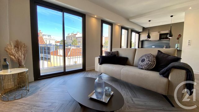 Afficher la photo en grand Appartement F4 à vendre - 4 pièces - 77.0 m2 - ANTIBES - 06 - PROVENCE-ALPES-COTE-D-AZUR - Century 21 Albert 1Er