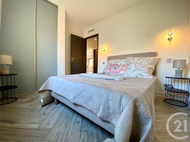 Afficher la photo en grand Appartement F4 à vendre - 4 pièces - 77.0 m2 - ANTIBES - 06 - PROVENCE-ALPES-COTE-D-AZUR - Century 21 Albert 1Er