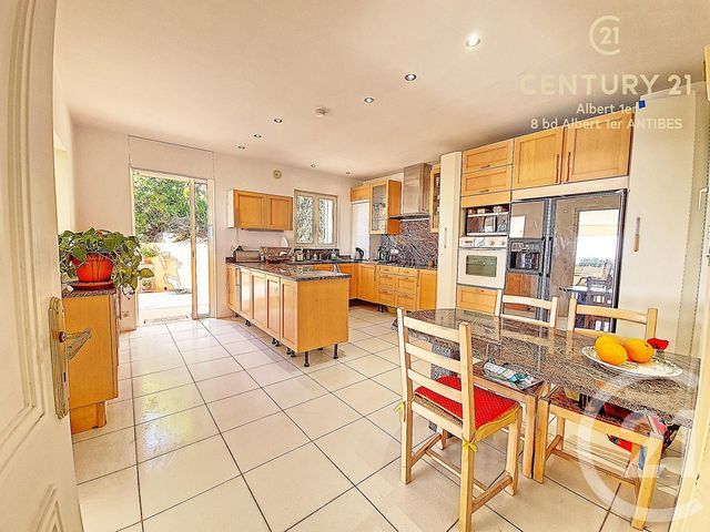 maison à vendre - 7 pièces - 345.0 m2 - VALLAURIS - 06 - PROVENCE-ALPES-COTE-D-AZUR - Century 21 Albert 1Er maison à vendre - 7 pièces - 345.0 m2 - VALLAURIS - 06 - PROVENCE-ALPES-COTE-D-AZUR - Century 21 Albert 1Er