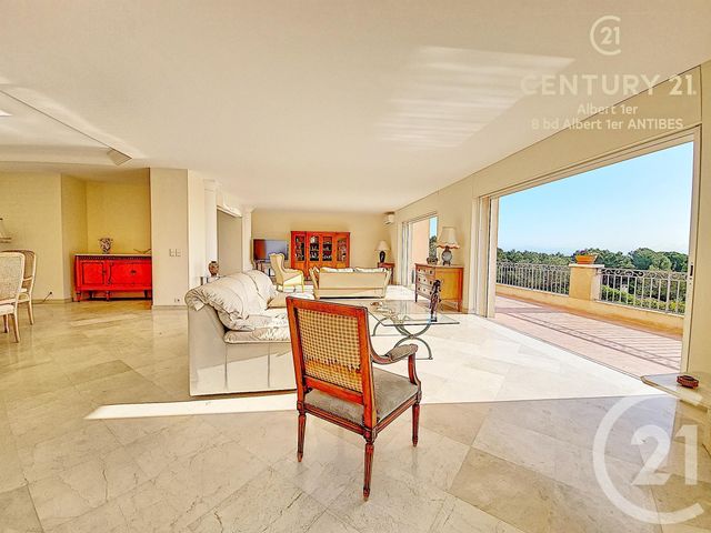 maison à vendre - 7 pièces - 345.0 m2 - VALLAURIS - 06 - PROVENCE-ALPES-COTE-D-AZUR - Century 21 Albert 1Er maison à vendre - 7 pièces - 345.0 m2 - VALLAURIS - 06 - PROVENCE-ALPES-COTE-D-AZUR - Century 21 Albert 1Er