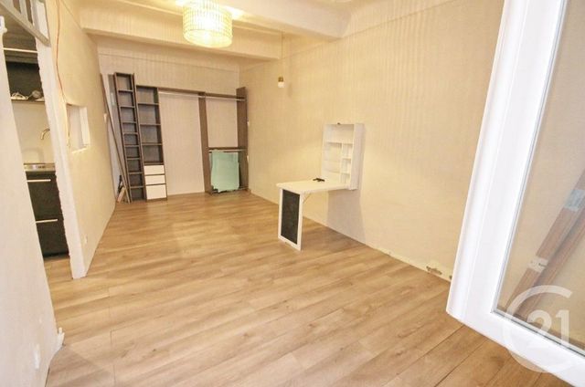 Appartement F1 à louer - 1 pièce - 26.59 m2 - ANTIBES - 06 - PROVENCE-ALPES-COTE-D-AZUR - Century 21 Albert 1Er Appartement F1 à louer - 1 pièce - 26.59 m2 - ANTIBES - 06 - PROVENCE-ALPES-COTE-D-AZUR - Century 21 Albert 1Er