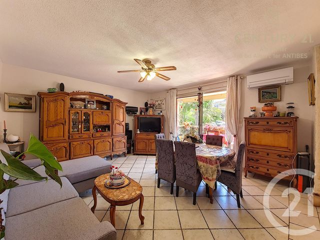 appartement à vendre - 3 pièces - 69.8 m2 - VALLAURIS - 06 - PROVENCE-ALPES-COTE-D-AZUR - Century 21 Albert 1Er appartement à vendre - 3 pièces - 69.8 m2 - VALLAURIS - 06 - PROVENCE-ALPES-COTE-D-AZUR - Century 21 Albert 1Er