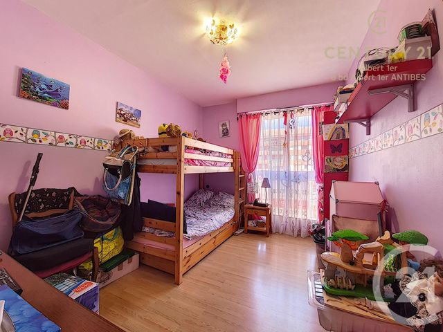 appartement à vendre - 3 pièces - 69.8 m2 - VALLAURIS - 06 - PROVENCE-ALPES-COTE-D-AZUR - Century 21 Albert 1Er appartement à vendre - 3 pièces - 69.8 m2 - VALLAURIS - 06 - PROVENCE-ALPES-COTE-D-AZUR - Century 21 Albert 1Er