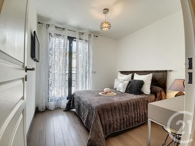 Appartement F4 à vendre - 4 pièces - 94.98 m2 - ANTIBES - 06 - PROVENCE-ALPES-COTE-D-AZUR - Century 21 Albert 1Er Appartement F4 à vendre - 4 pièces - 94.98 m2 - ANTIBES - 06 - PROVENCE-ALPES-COTE-D-AZUR - Century 21 Albert 1Er
