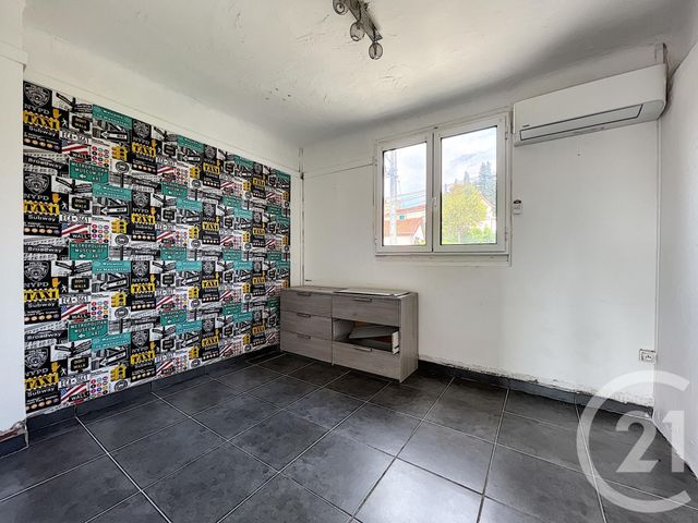 Afficher la photo en grand Appartement F5 à vendre - 5 pièces - 88.0 m2 - ANTIBES - 06 - PROVENCE-ALPES-COTE-D-AZUR - Century 21 Albert 1Er