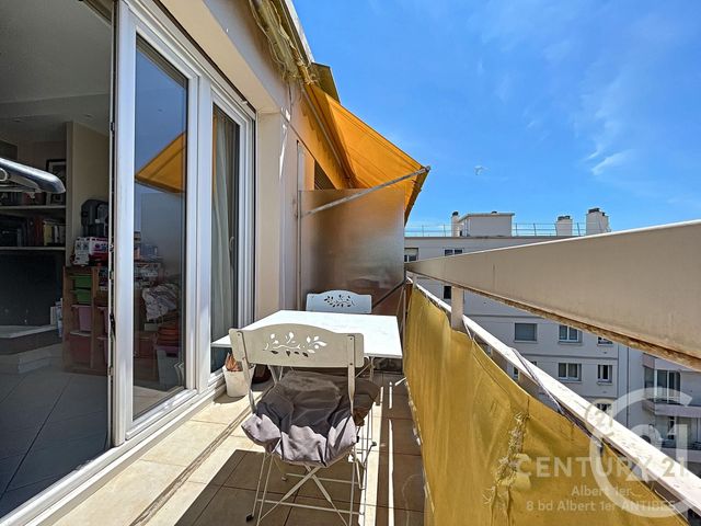 Afficher la photo en grand Appartement F3 à vendre - 3 pièces - 67.84 m2 - ANTIBES - 06 - PROVENCE-ALPES-COTE-D-AZUR - Century 21 Albert 1Er