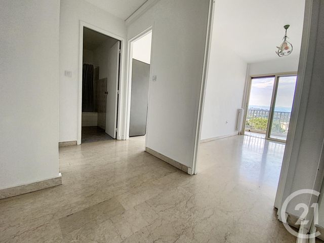 Afficher la photo en grand Appartement F2 à vendre - 2 pièces - 33.0 m2 - ANTIBES - 06 - PROVENCE-ALPES-COTE-D-AZUR - Century 21 Albert 1Er