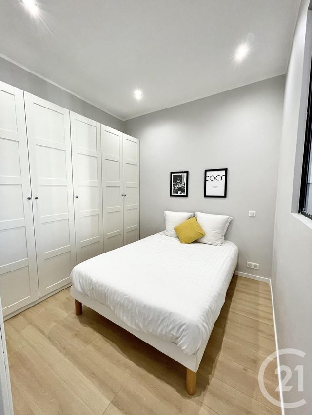 Afficher la photo en grand Appartement F2 à vendre - 2 pièces - 28.3 m2 - ANTIBES - 06 - PROVENCE-ALPES-COTE-D-AZUR - Century 21 Albert 1Er
