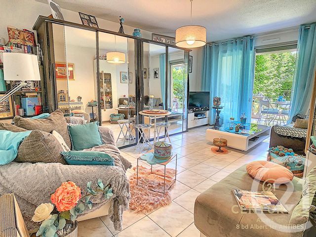Afficher la photo en grand Appartement F2 à vendre - 2 pièces - 44.34 m2 - ANTIBES - 06 - PROVENCE-ALPES-COTE-D-AZUR - Century 21 Albert 1Er