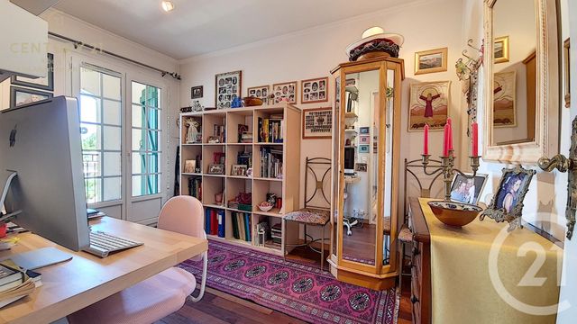 Afficher la photo en grand Appartement F4 à vendre - 4 pièces - 105.83 m2 - ANTIBES - 06 - PROVENCE-ALPES-COTE-D-AZUR - Century 21 Albert 1Er