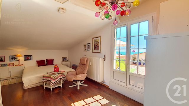 Afficher la photo en grand Appartement F4 à vendre - 4 pièces - 105.83 m2 - ANTIBES - 06 - PROVENCE-ALPES-COTE-D-AZUR - Century 21 Albert 1Er