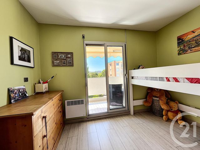 Afficher la photo en grand Appartement F3 à vendre - 3 pièces - 50.21 m2 - ANTIBES - 06 - PROVENCE-ALPES-COTE-D-AZUR - Century 21 Albert 1Er