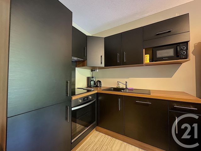 Afficher la photo en grand Appartement F3 à vendre - 3 pièces - 50.21 m2 - ANTIBES - 06 - PROVENCE-ALPES-COTE-D-AZUR - Century 21 Albert 1Er