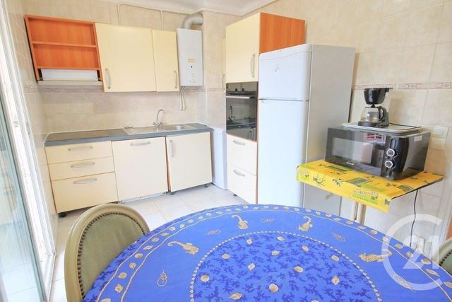 Afficher la photo en grand appartement à louer - 2 pièces - 47.83 m2 - JUAN LES PINS - 06 - PROVENCE-ALPES-COTE-D-AZUR - Century 21 Albert 1Er