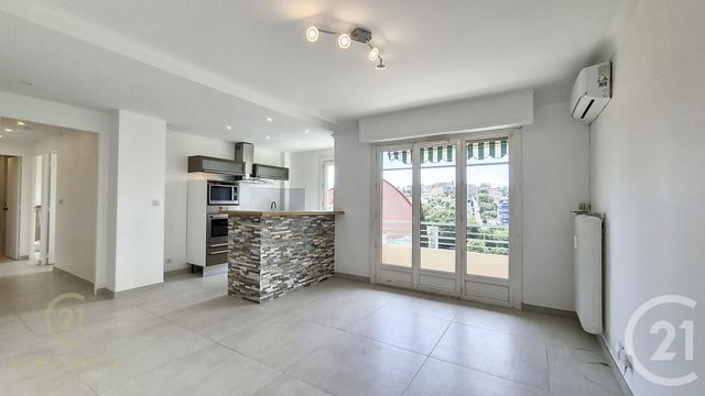 Appartement F3 à vendre - 3 pièces - 55.0 m2 - ANTIBES - 06 - PROVENCE-ALPES-COTE-D-AZUR - Century 21 Albert 1Er