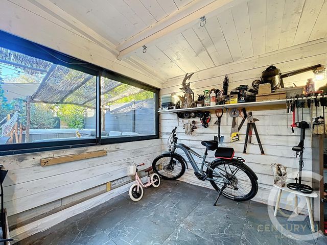 Appartement F4 à vendre - 4 pièces - 91.0 m2 - ANTIBES - 06 - PROVENCE-ALPES-COTE-D-AZUR - Century 21 Albert 1Er