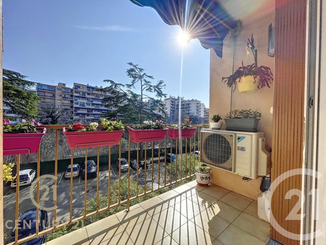 Appartement F3 à vendre - 3 pièces - 52.21 m2 - ANTIBES - 06 - PROVENCE-ALPES-COTE-D-AZUR - Century 21 Albert 1Er