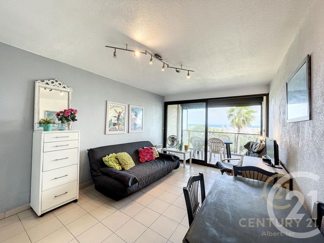 Studio à vendre - 1 pièce - 28.23 m2 - ANTIBES - 06 - PROVENCE-ALPES-COTE-D-AZUR - Century 21 Albert 1Er