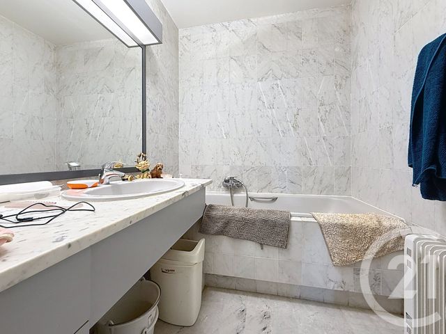 Appartement F2 à vendre - 2 pièces - 43.3 m2 - JUAN LES PINS - 06 - PROVENCE-ALPES-COTE-D-AZUR - Century 21 Albert 1Er