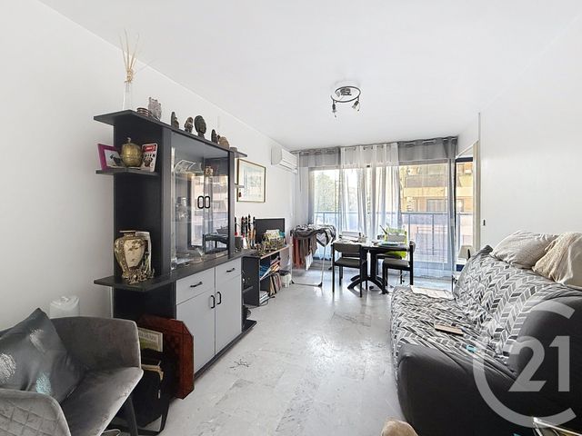 Appartement F2 à vendre - 2 pièces - 43.3 m2 - JUAN LES PINS - 06 - PROVENCE-ALPES-COTE-D-AZUR - Century 21 Albert 1Er