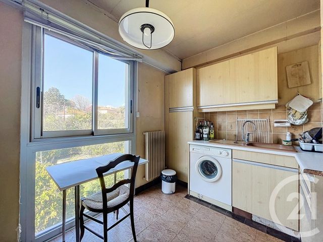 Appartement T3 à vendre - 3 pièces - 56.61 m2 - ANTIBES - 06 - PROVENCE-ALPES-COTE-D-AZUR - Century 21 Albert 1Er