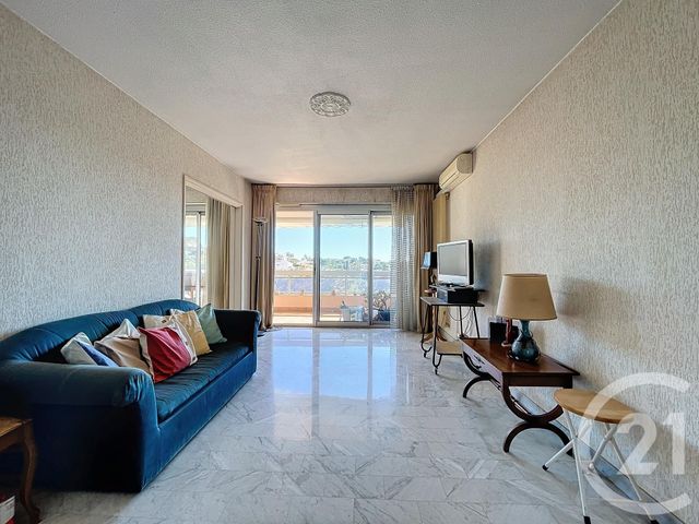 Appartement T3 à vendre - 3 pièces - 56.61 m2 - ANTIBES - 06 - PROVENCE-ALPES-COTE-D-AZUR - Century 21 Albert 1Er