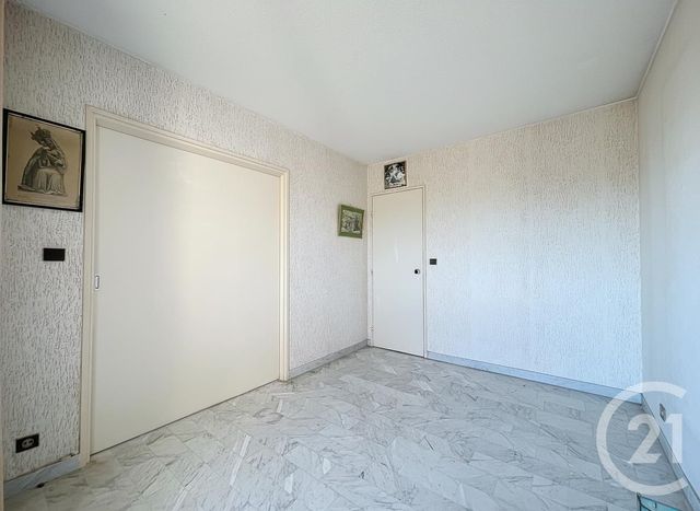 Appartement T3 à vendre - 3 pièces - 56.61 m2 - ANTIBES - 06 - PROVENCE-ALPES-COTE-D-AZUR - Century 21 Albert 1Er