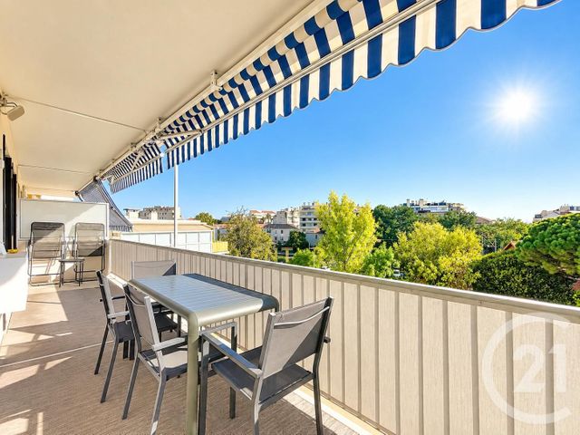 Appartement F4 à vendre - 4 pièces - 79.49 m2 - JUAN LES PINS - 06 - PROVENCE-ALPES-COTE-D-AZUR - Century 21 Albert 1Er