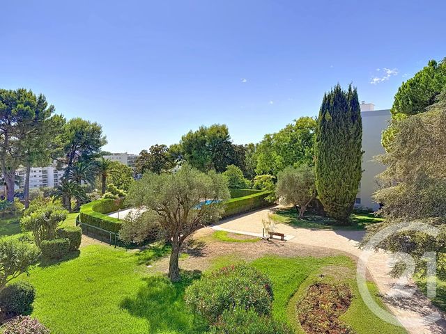 Appartement F5 à vendre - 5 pièces - 91.56 m2 - ANTIBES - 06 - PROVENCE-ALPES-COTE-D-AZUR - Century 21 Albert 1Er