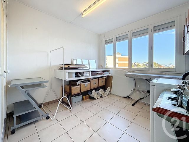 Appartement F5 à vendre - 5 pièces - 91.56 m2 - ANTIBES - 06 - PROVENCE-ALPES-COTE-D-AZUR - Century 21 Albert 1Er