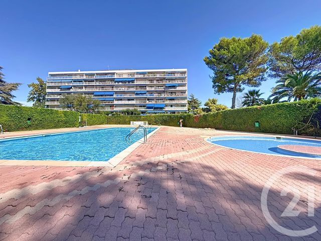 Appartement F5 à vendre - 5 pièces - 91.56 m2 - ANTIBES - 06 - PROVENCE-ALPES-COTE-D-AZUR - Century 21 Albert 1Er