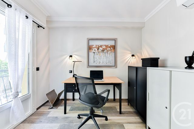 Appartement F4 à vendre - 4 pièces - 66.86 m2 - ANTIBES - 06 - PROVENCE-ALPES-COTE-D-AZUR - Century 21 Albert 1Er