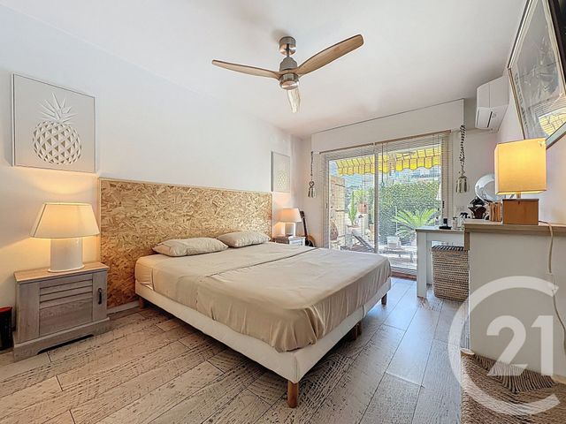 Appartement F2 à vendre - 2 pièces - 53.0 m2 - ANTIBES - 06 - PROVENCE-ALPES-COTE-D-AZUR - Century 21 Albert 1Er
