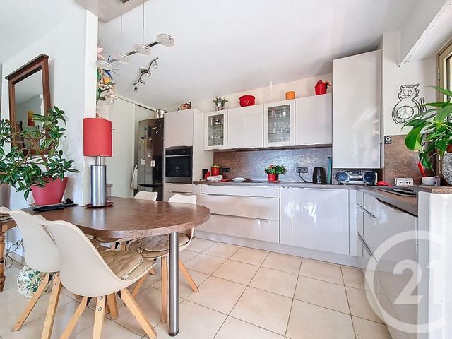 Appartement F3 à vendre - 3 pièces - 100.76 m2 - ANTIBES - 06 - PROVENCE-ALPES-COTE-D-AZUR - Century 21 Albert 1Er