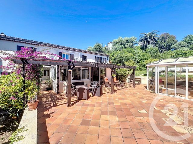 Afficher la photo en grand maison à vendre - 8 pièces - 192.0 m2 - ANTIBES - 06 - PROVENCE-ALPES-COTE-D-AZUR - Century 21 Albert 1Er
