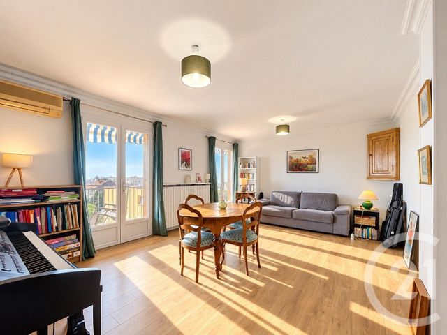Appartement F3 à vendre - 3 pièces - 63.78 m2 - ANTIBES - 06 - PROVENCE-ALPES-COTE-D-AZUR - Century 21 Albert 1Er