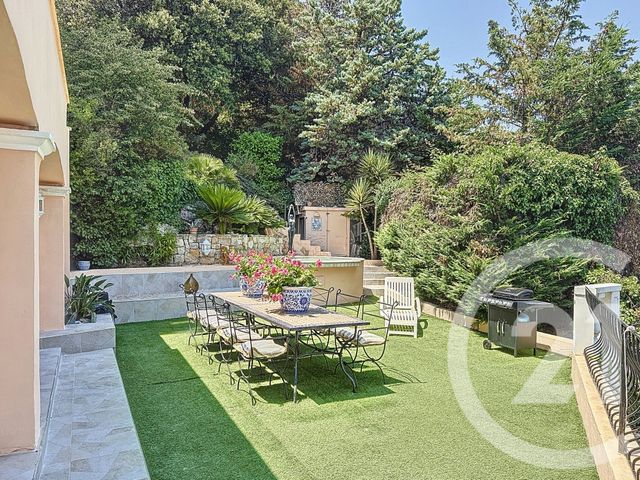 maison à vendre - 10 pièces - 318.0 m2 - VALLAURIS - 06 - PROVENCE-ALPES-COTE-D-AZUR - Century 21 Albert 1Er