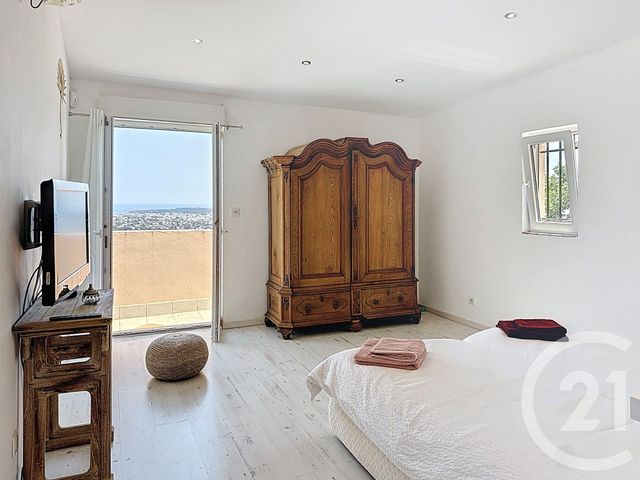 maison à vendre - 10 pièces - 318.0 m2 - VALLAURIS - 06 - PROVENCE-ALPES-COTE-D-AZUR - Century 21 Albert 1Er