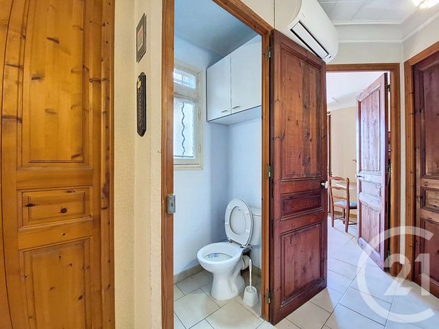 Afficher la photo en grand Appartement F3 à vendre - 3 pièces - 62.54 m2 - ANTIBES - 06 - PROVENCE-ALPES-COTE-D-AZUR - Century 21 Albert 1Er