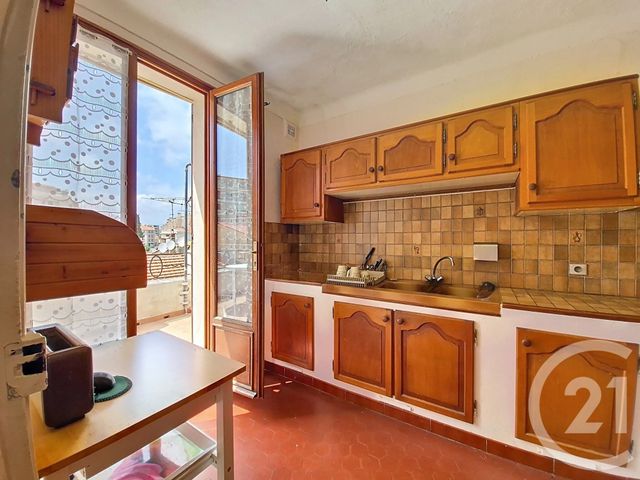 Afficher la photo en grand Appartement F3 à vendre - 3 pièces - 62.54 m2 - ANTIBES - 06 - PROVENCE-ALPES-COTE-D-AZUR - Century 21 Albert 1Er