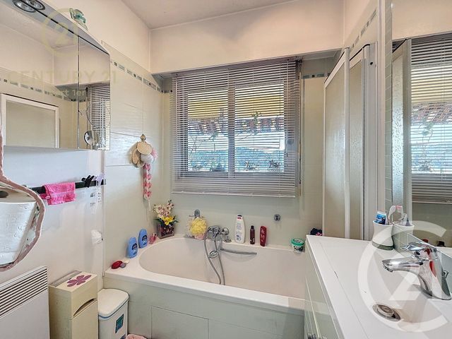 Appartement F4 à vendre - 4 pièces - 92.0 m2 - ANTIBES - 06 - PROVENCE-ALPES-COTE-D-AZUR - Century 21 Albert 1Er