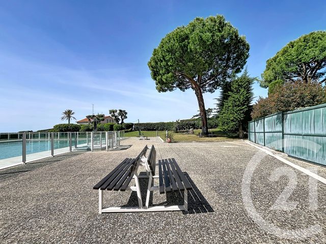 Appartement F2 à vendre - 2 pièces - 49.21 m2 - ANTIBES - 06 - PROVENCE-ALPES-COTE-D-AZUR - Century 21 Albert 1Er