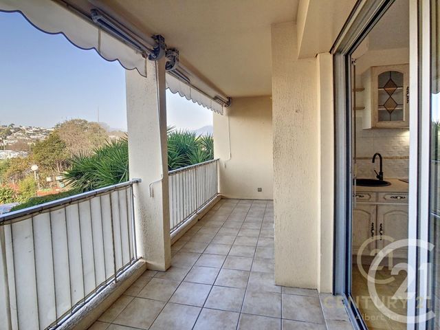 Appartement F2 à louer ANTIBES