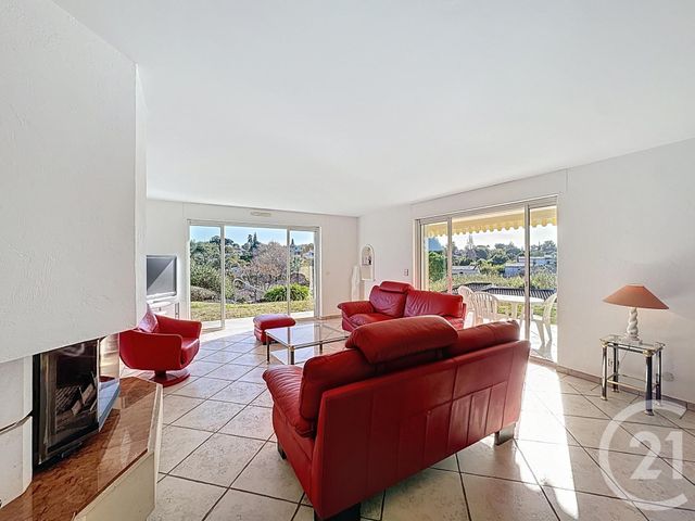maison à vendre - 6 pièces - 122.39 m2 - ANTIBES - 06 - PROVENCE-ALPES-COTE-D-AZUR - Century 21 Albert 1Er