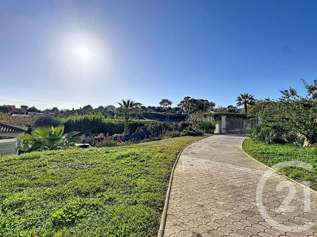 maison à vendre - 6 pièces - 122.39 m2 - ANTIBES - 06 - PROVENCE-ALPES-COTE-D-AZUR - Century 21 Albert 1Er
