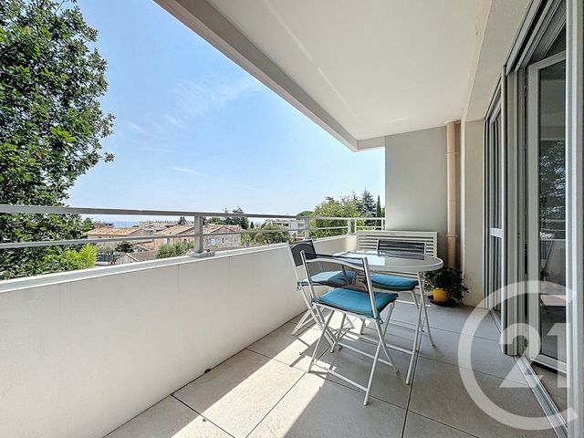 Appartement T3 à vendre - 3 pièces - 64.1 m2 - ANTIBES - 06 - PROVENCE-ALPES-COTE-D-AZUR - Century 21 Albert 1Er